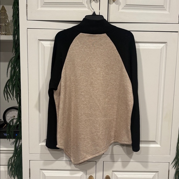 Karen Kane Black and Cream Mock Neck Knit Top - Picture 3 of 3
